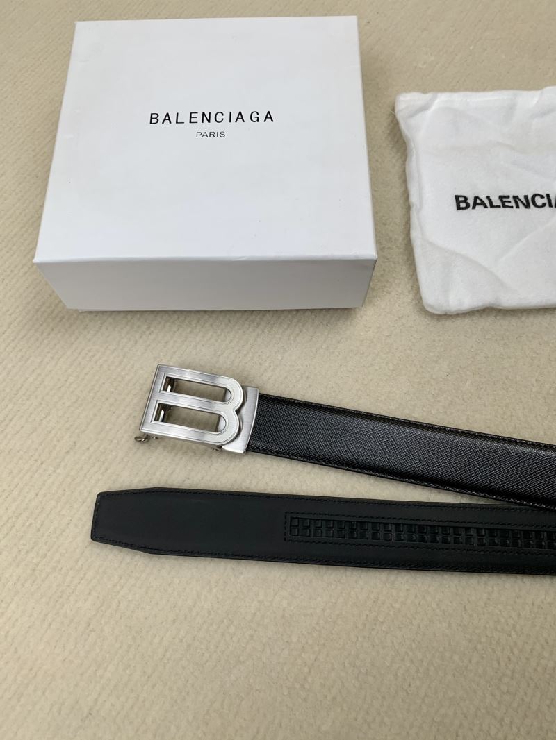 BALENCIAGA